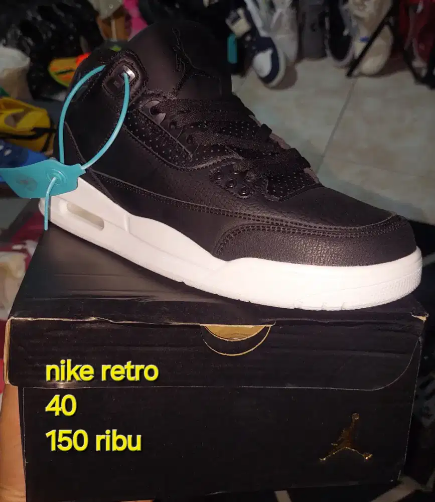 Sepatu nike retro