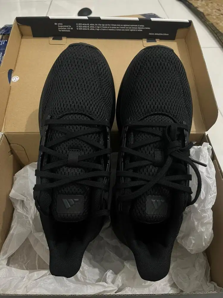 Sepatu Adidas Ultimashow 2.0 Original 1000% - New