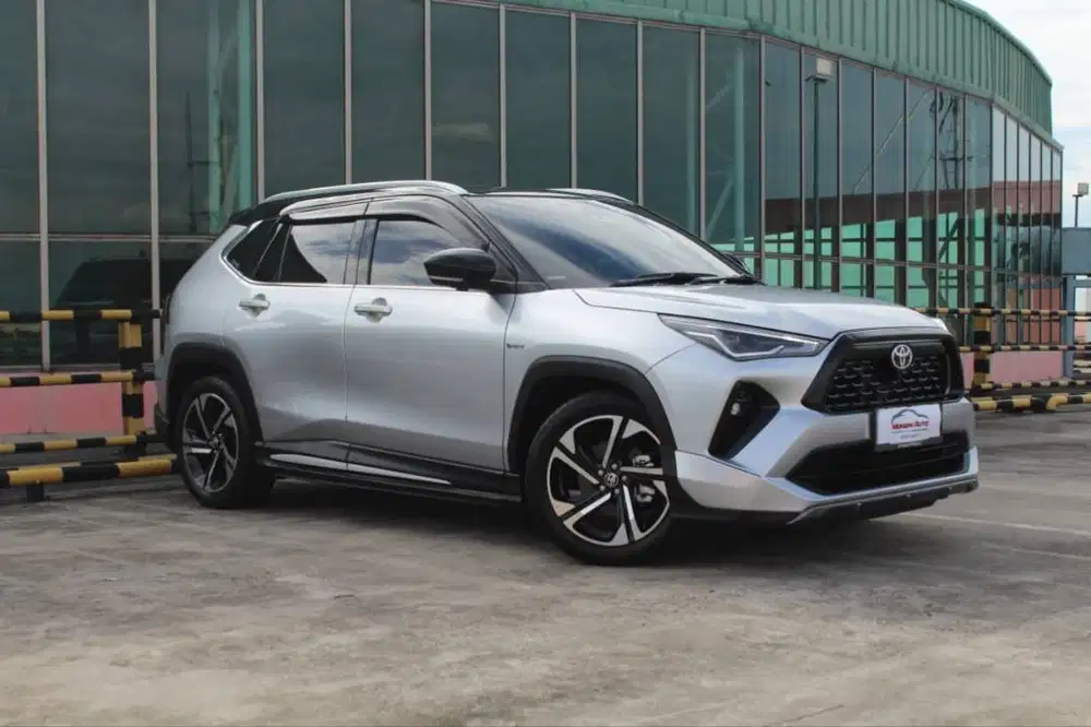 [HYBRID][LOW KM] Yaris Cross Hybrid GR S TSS Twotone 2023 CVT Matic