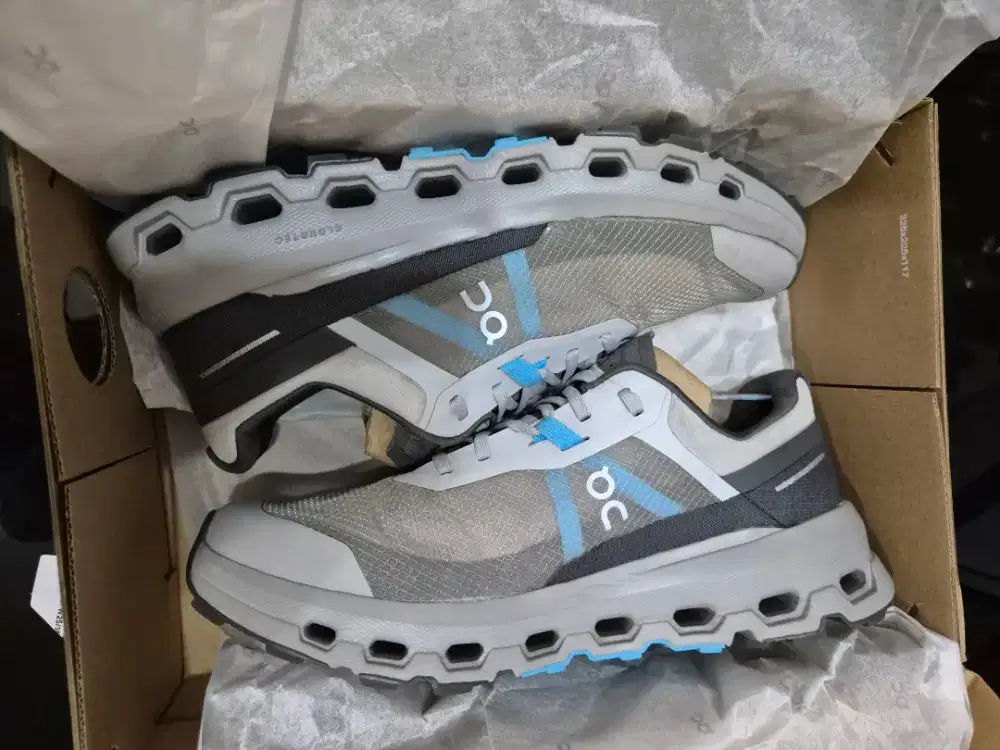 Original On Cloud Cloudvista 2 size 42