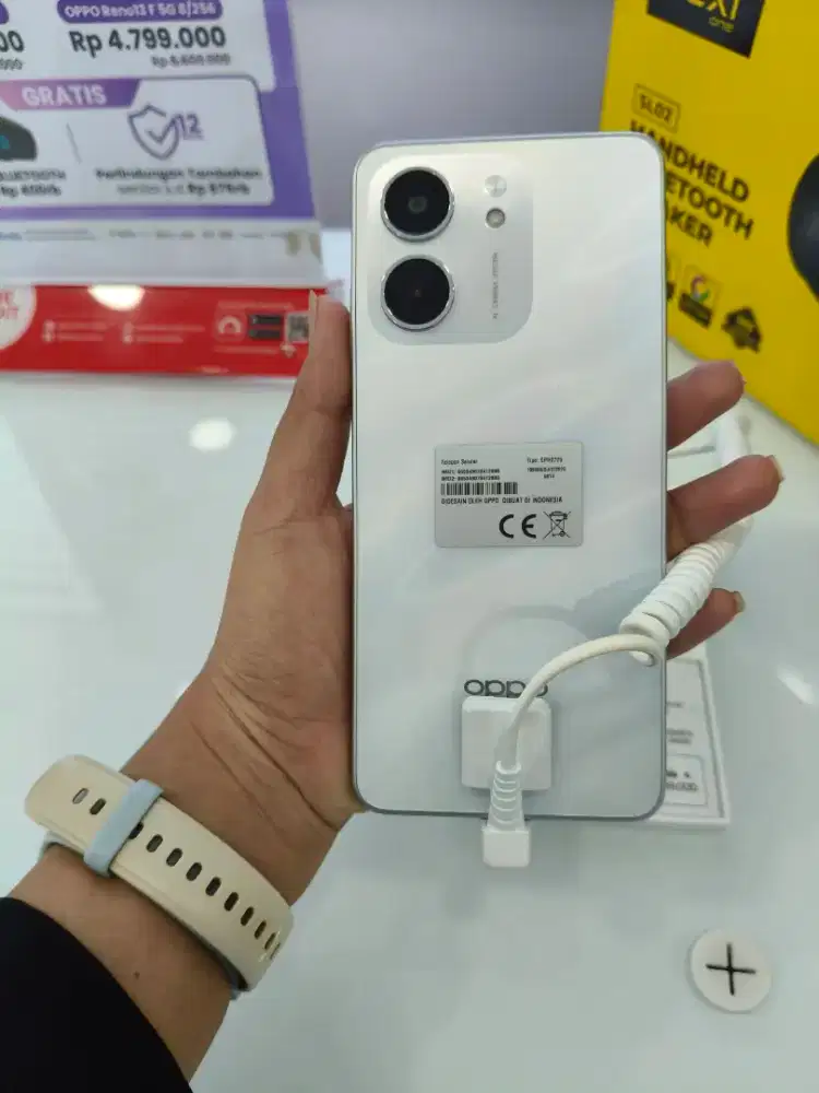Handphone OPPO BARU
