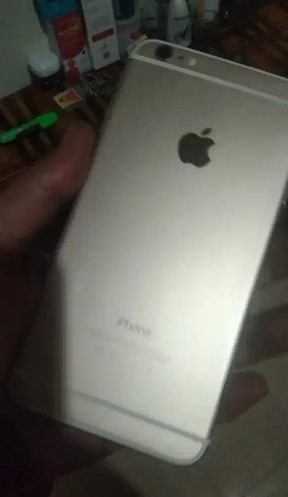 iPhone 7 plus 128 minus pass