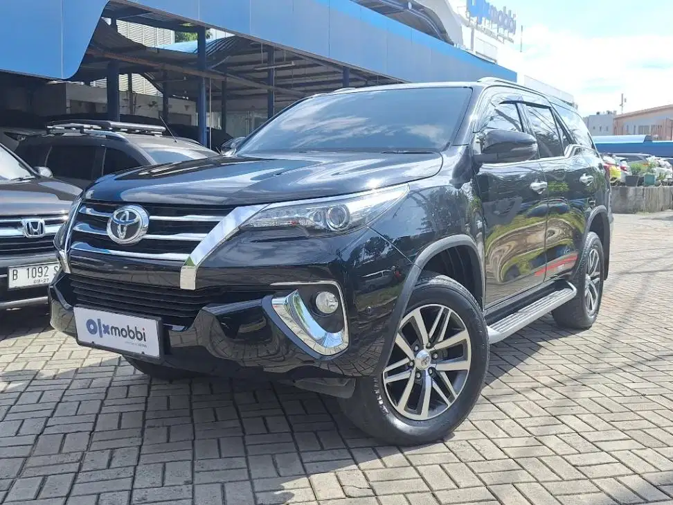 LOW DP Toyota Fortuner 2.7 SRZ TRD Bensin-AT 2019 BJY