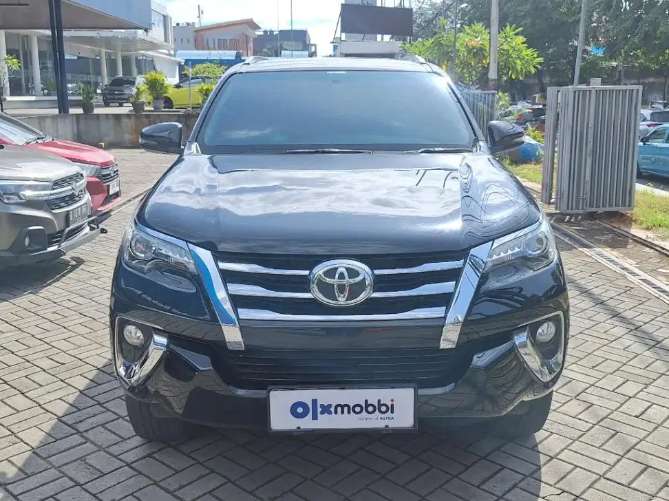 LOW DP Toyota Fortuner 2.7 SRZ TRD Bensin-AT 2019 BJY