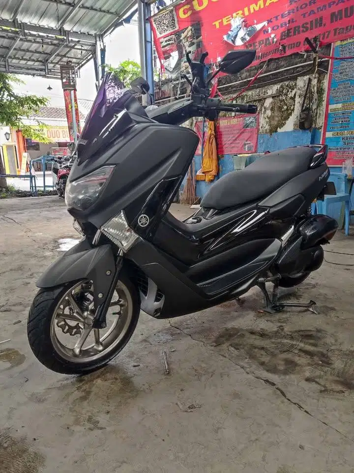 Yamaha Nmax old 2019 hitam doff like new istimewa