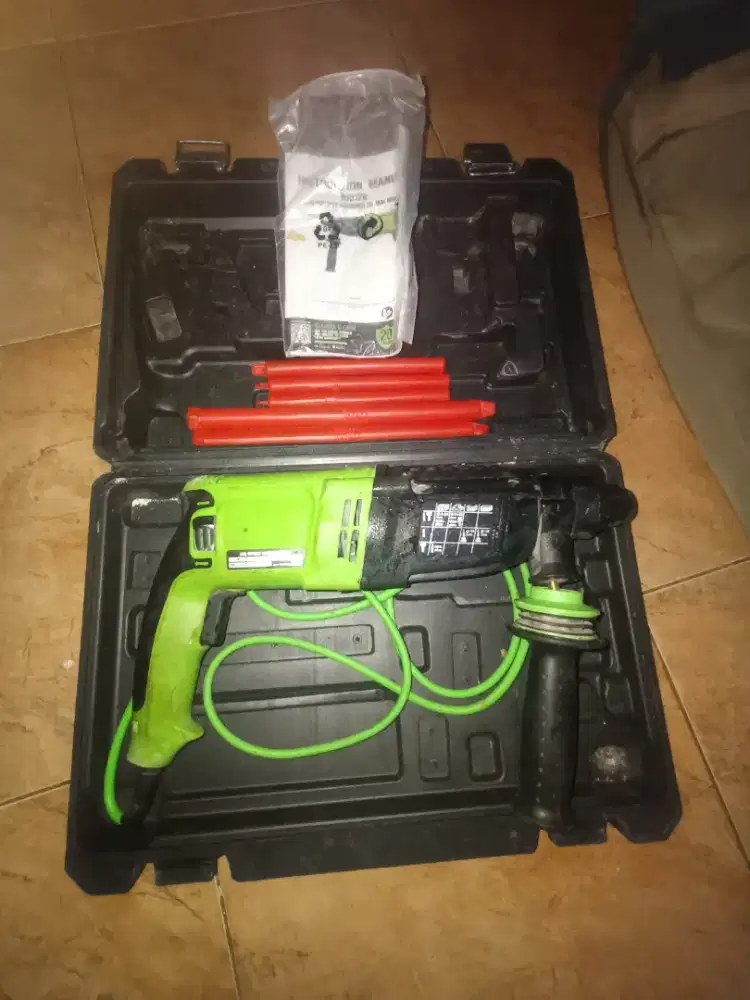 MESIN BOR BETON BOBOK SDS PLUS RYU RRH-26