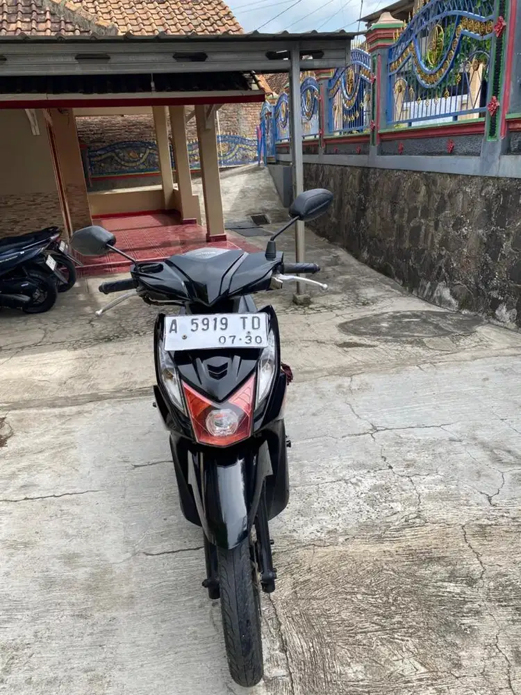 Honda beat tahun 2015