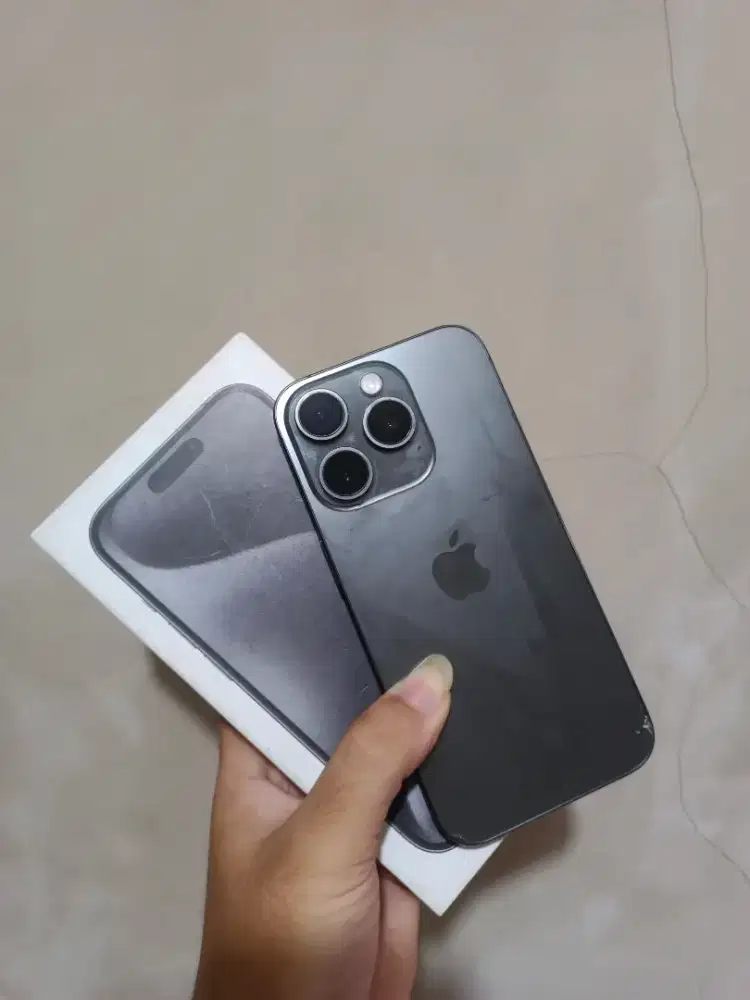 iPhone 15 pro 256gb fullset mulus no minus