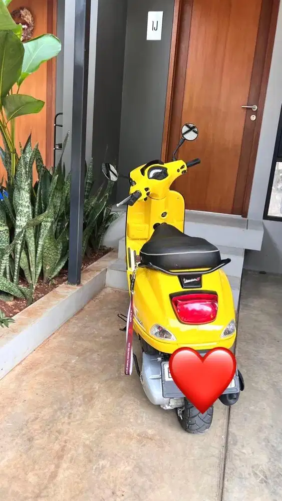 Dijual Motor Vespa Istimewa