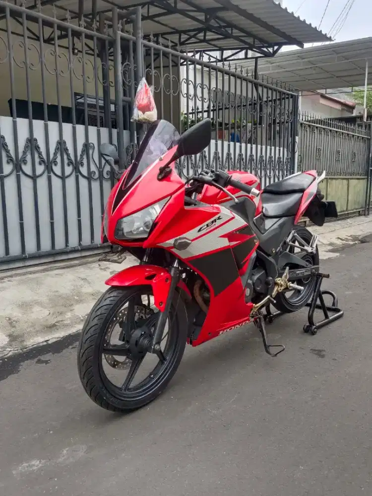 HONDA CBR 150 K45A 2016 SS LENGKAP