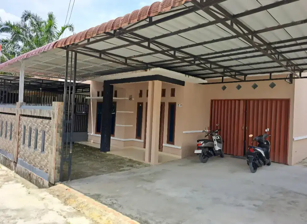 DI KONTRAKAN RUMAH