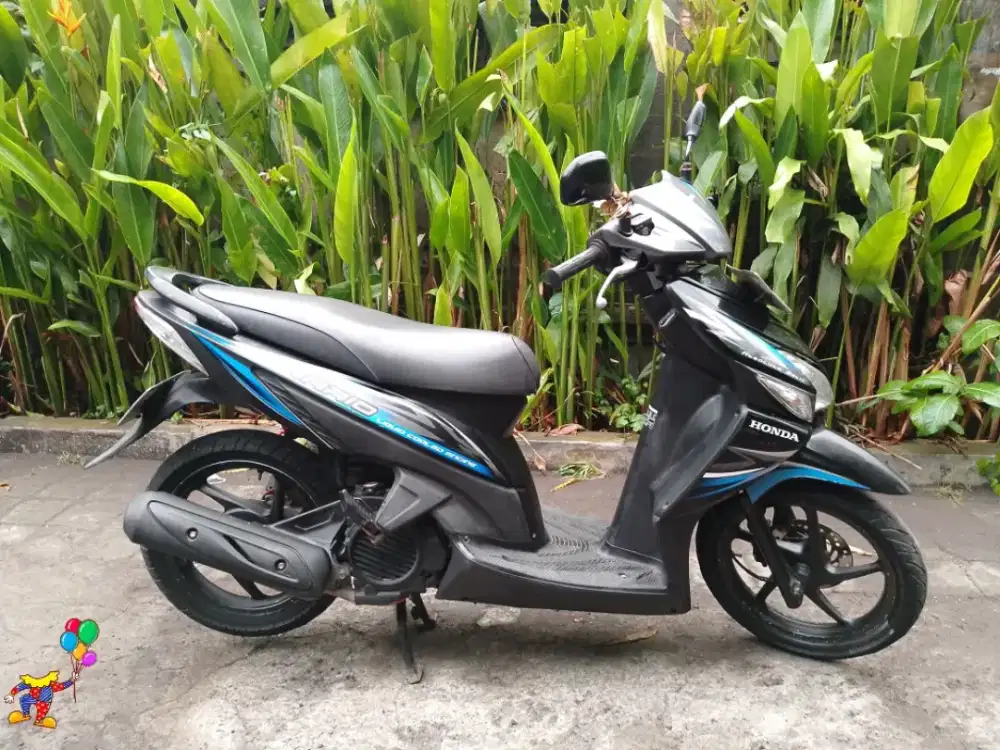 Vario 110 Hitam