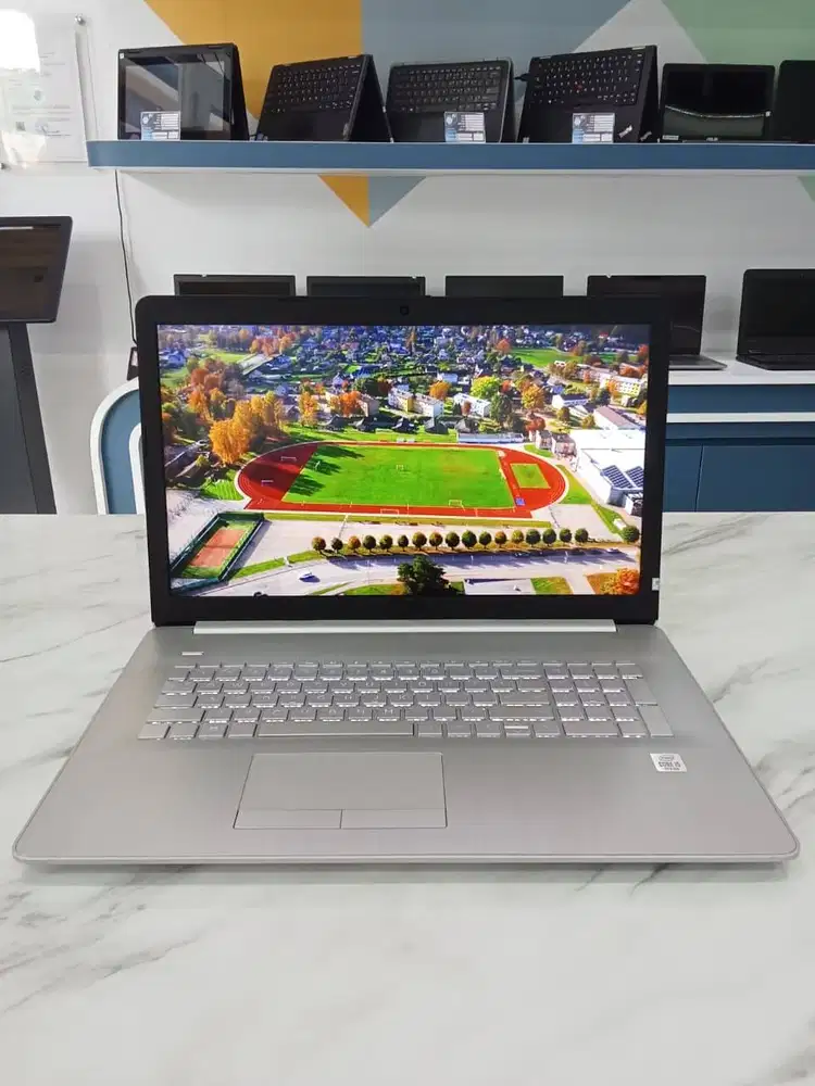 [H59] Laptop Editing 8GB 256GB Key Backlight Cocok Untuk Mahasiswa
