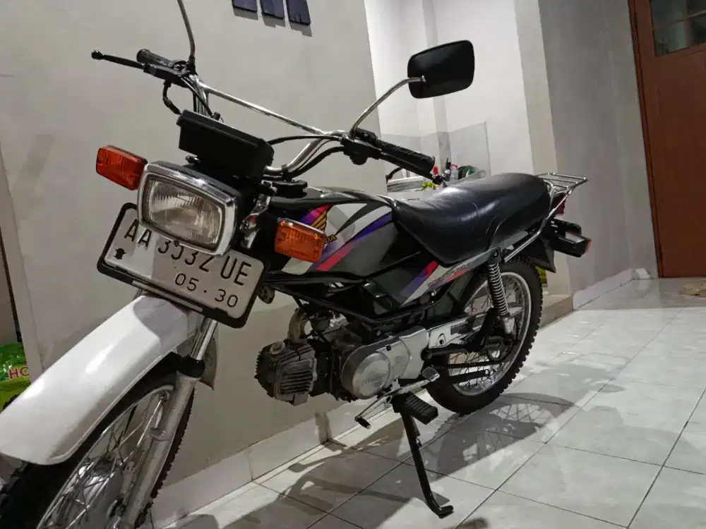 Honda Win 100 tahun 2005