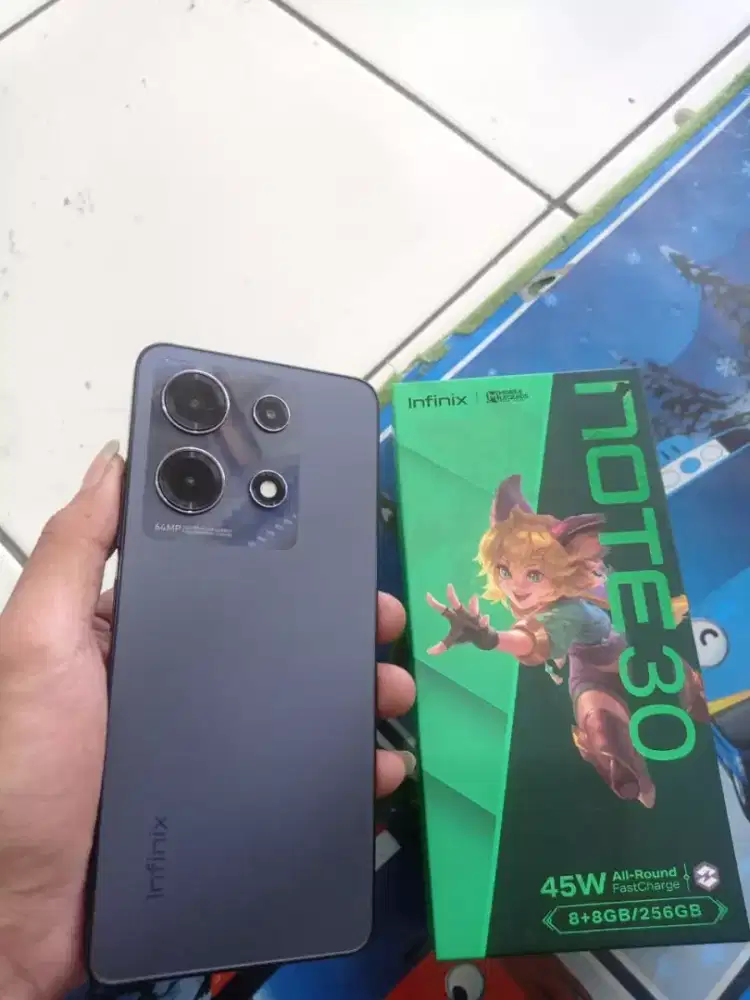 Infinix Note 30 NFC Ram 8+8/256 GB Fullset