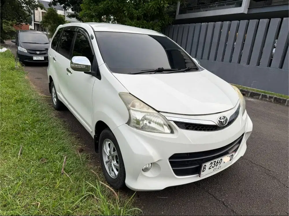 Toyota Avanza 1.3 New G - AT , 2012