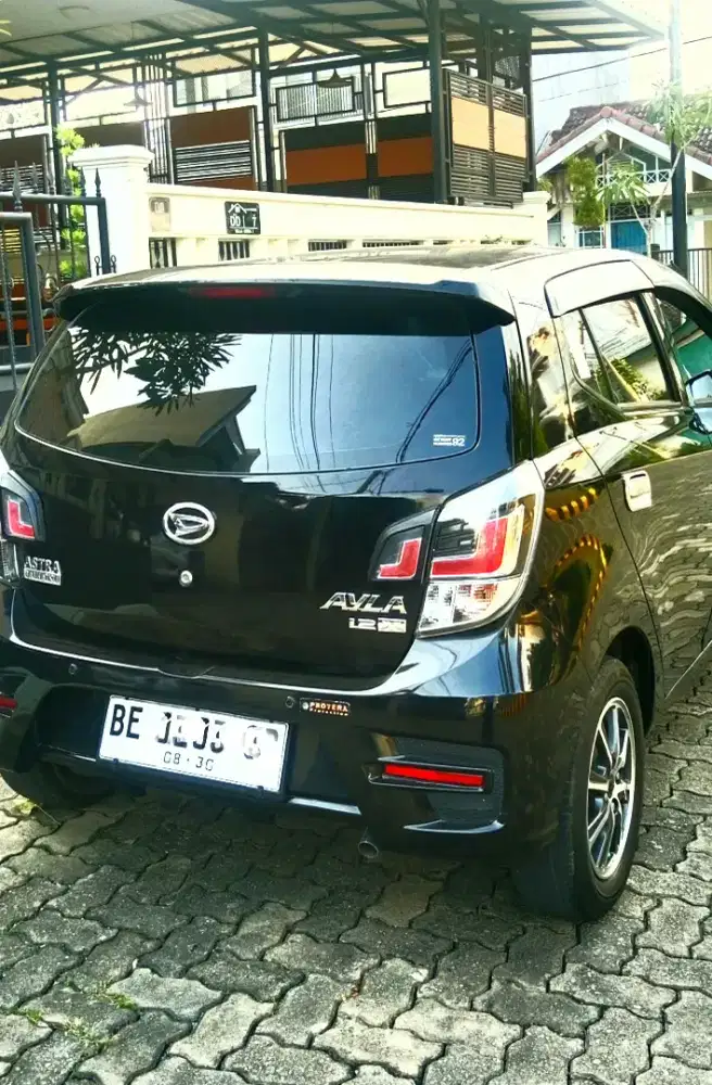 Daihatsu Ayla 1200cc
