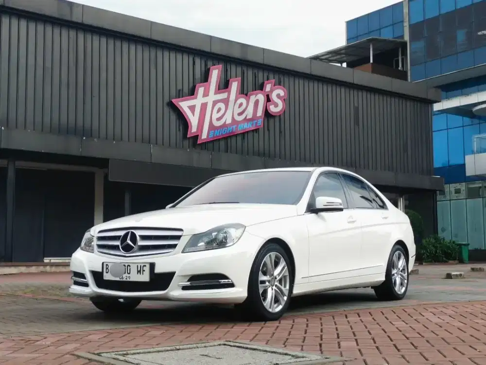 Mercedes Benz C-Class c 200 2014 km 30 RB antik murah