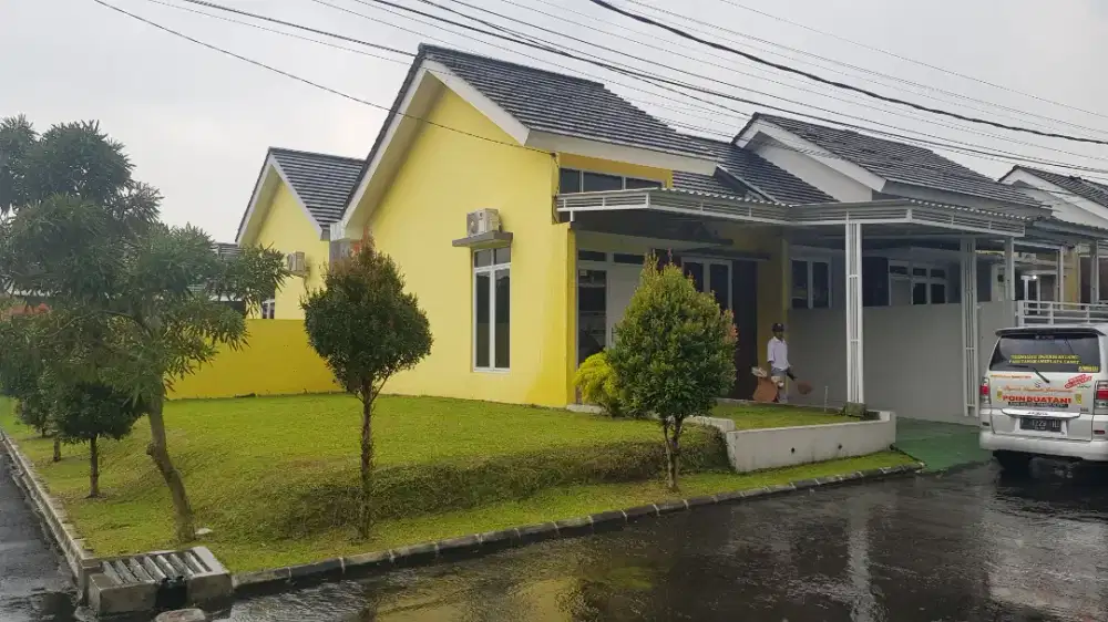 DISEWAKAN RUMAH PERUM GRIYA CIOMAS LB 36 LT 144 HOOK, AC, UNIT BARU