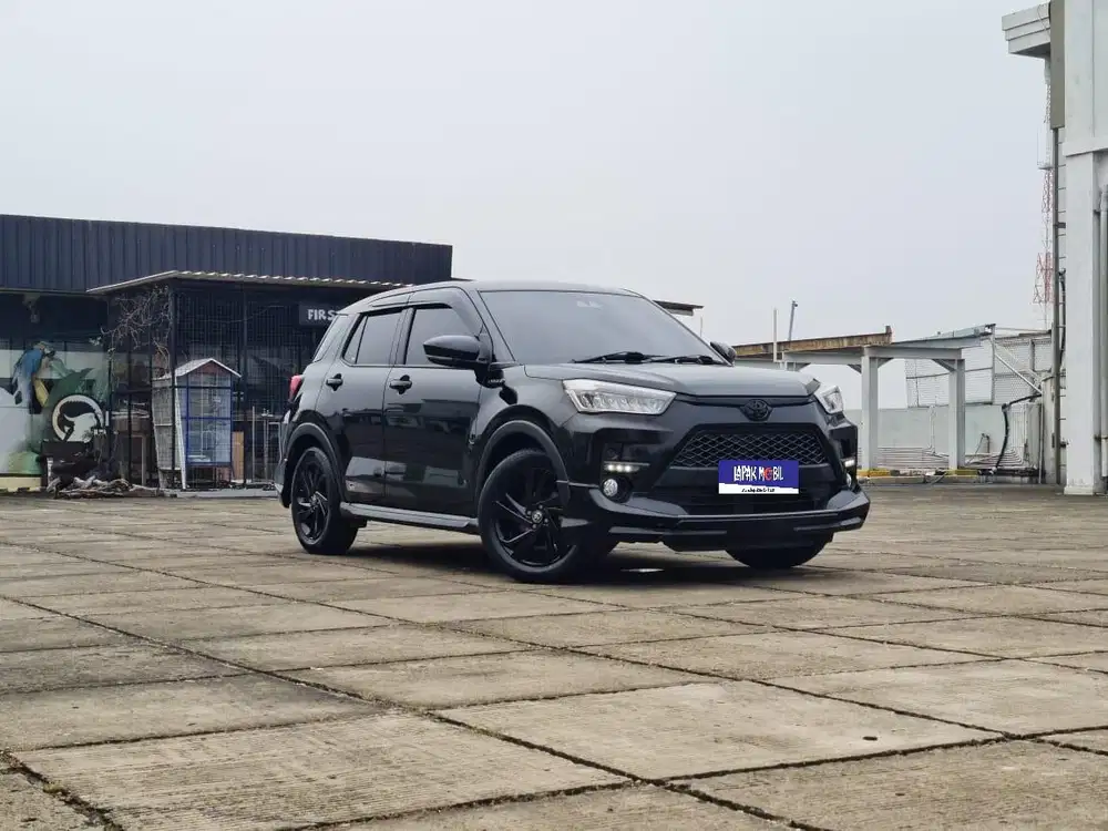 Toyota Raize 1.0 GR Sport TSS AT Turbo 2022 Hitam KM 38RB