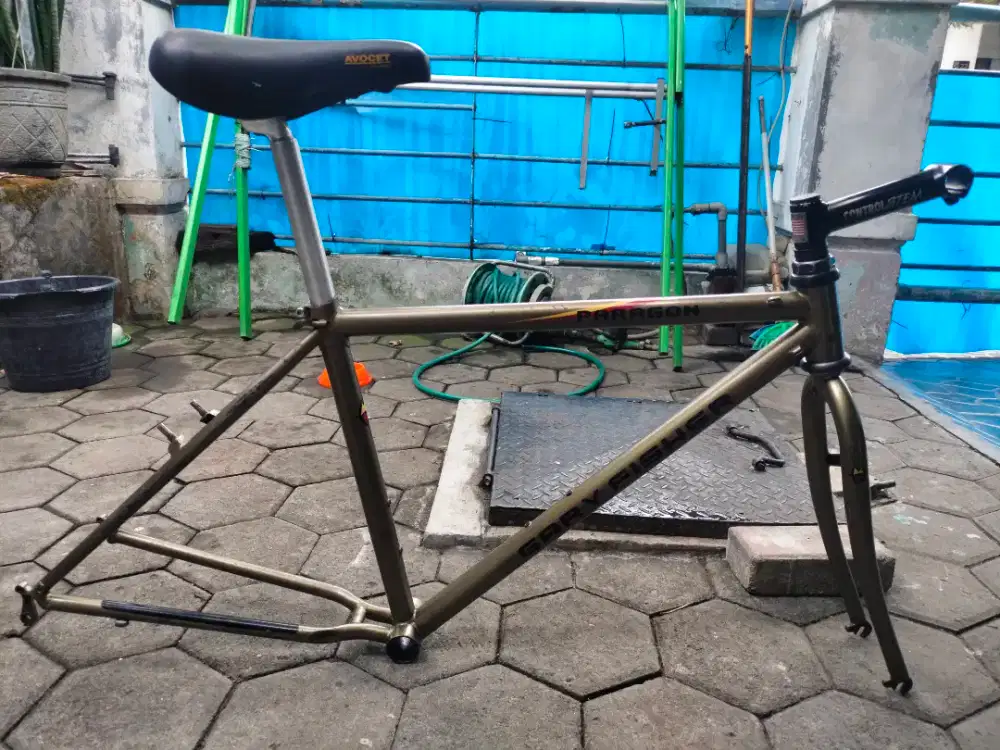Frame sepeda jadul vintage Gery Fischer Paragon