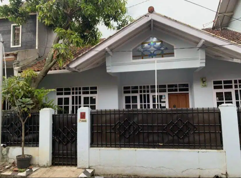 Rumah Terawat Siap Huni–Margahayu Raya, Buahbatu Strategis dkt MIM