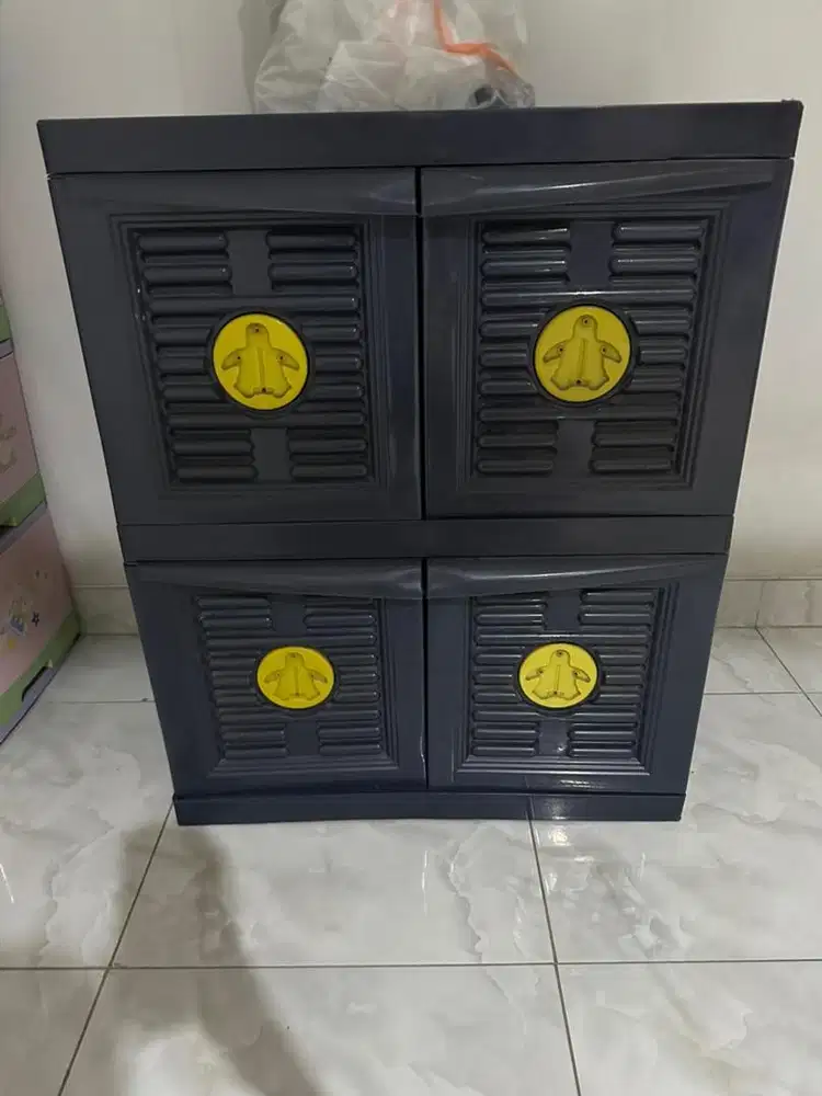 Lemari susun plastik murah