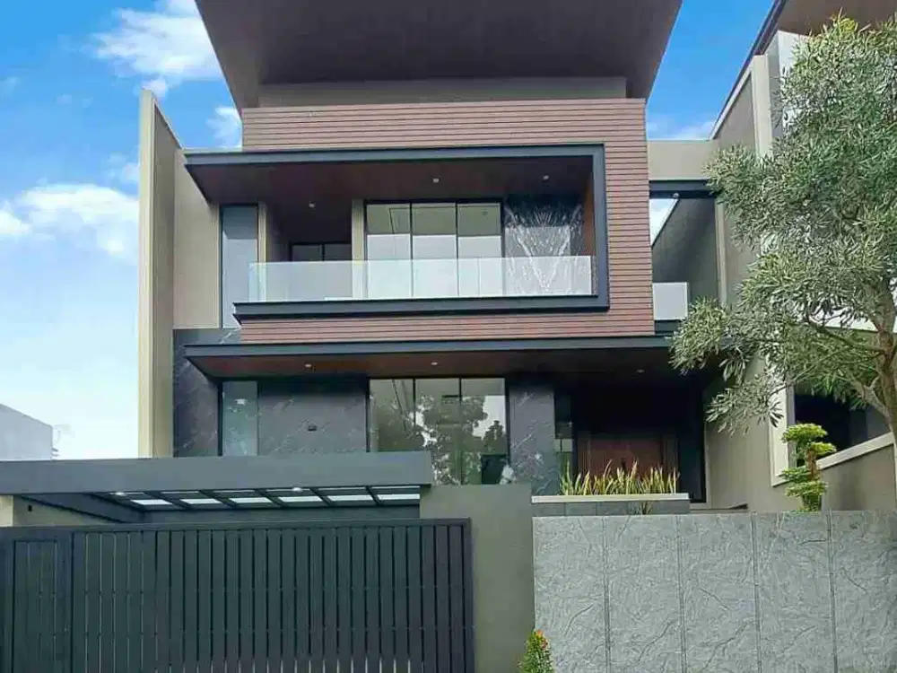 Rumah Baru 3 Lantai Citraland dengan Private Balcony dekat Hokky dan Universitas