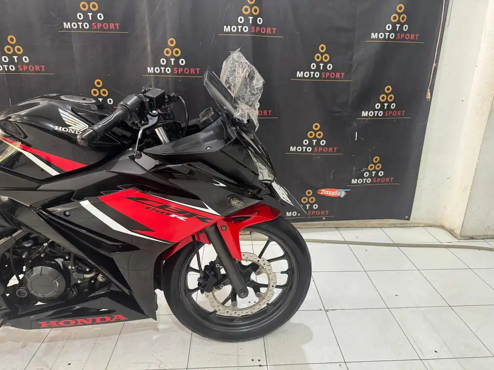 HONDA CBR 150R 2020