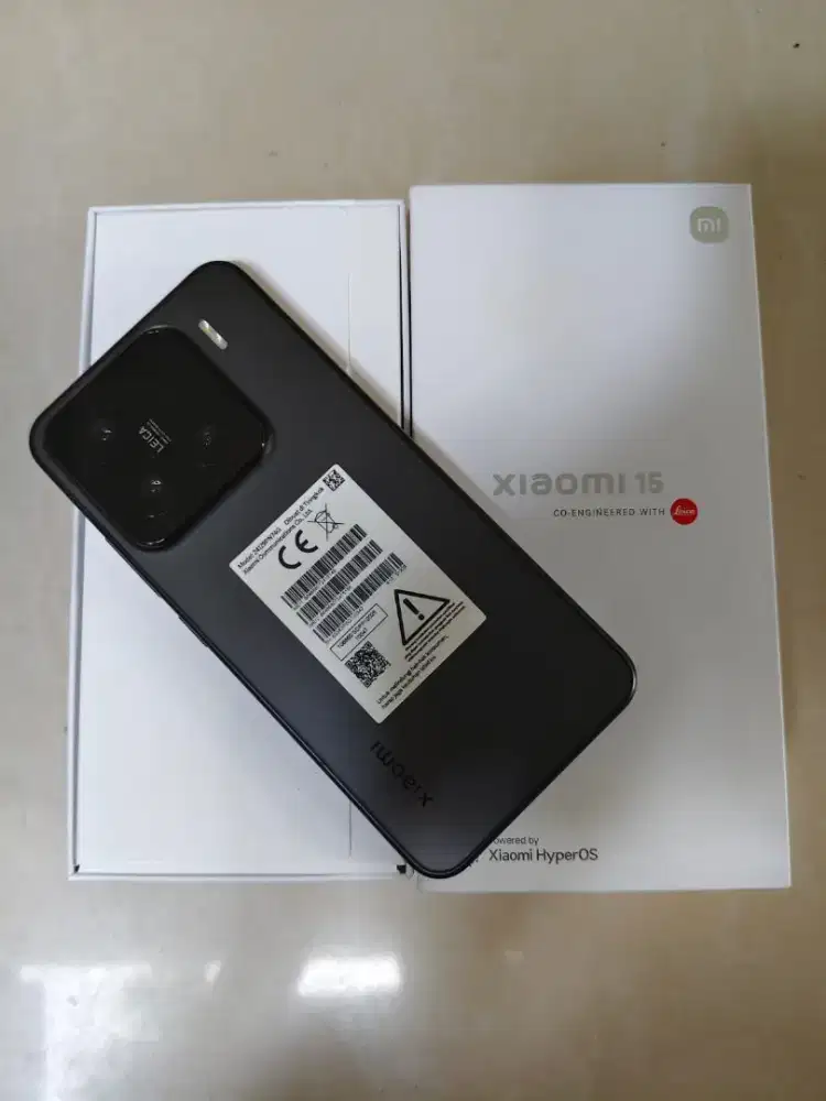 Xiaomi 15 12/512 Black mulus