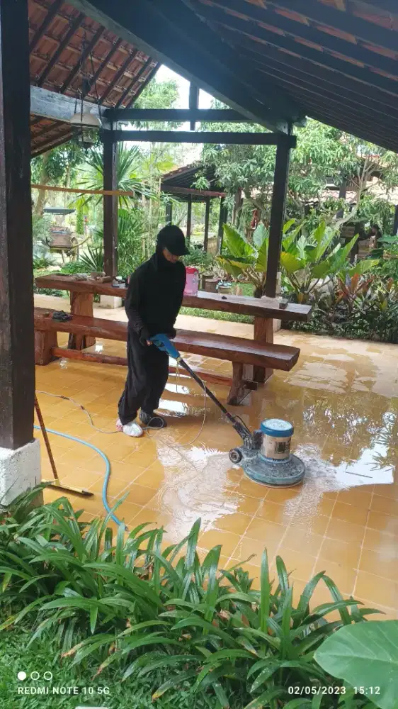 Melayani Jasa Poles Lantai Segala Jenis