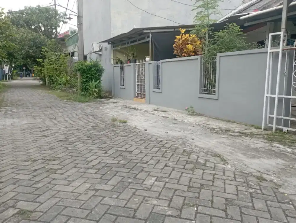 Dijual cepat tanpa perantara rumah tenang dan nyaman