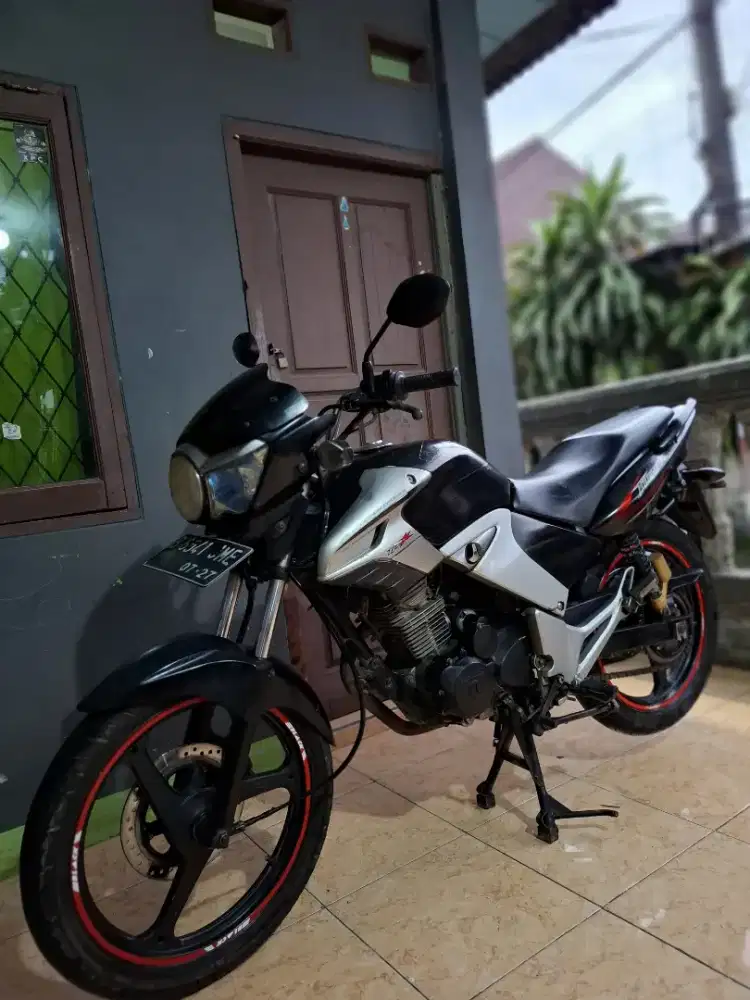 Tiger Revo 2009 komplit pajak aman