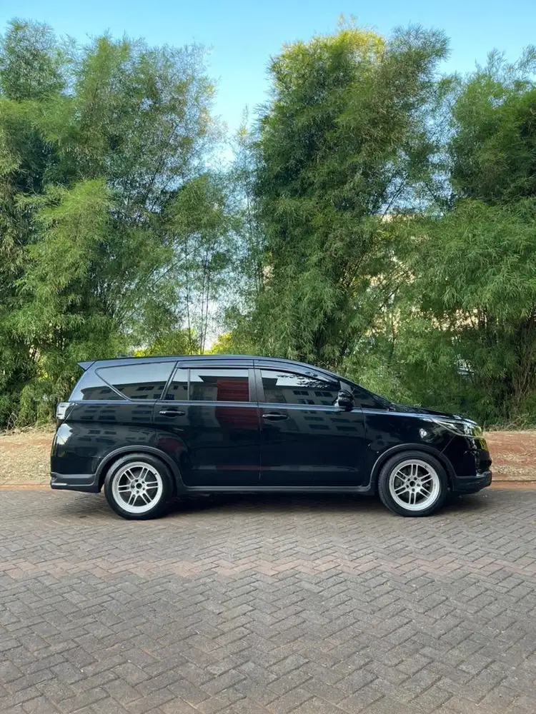 Innova reborn 2.4G diesel AT modif