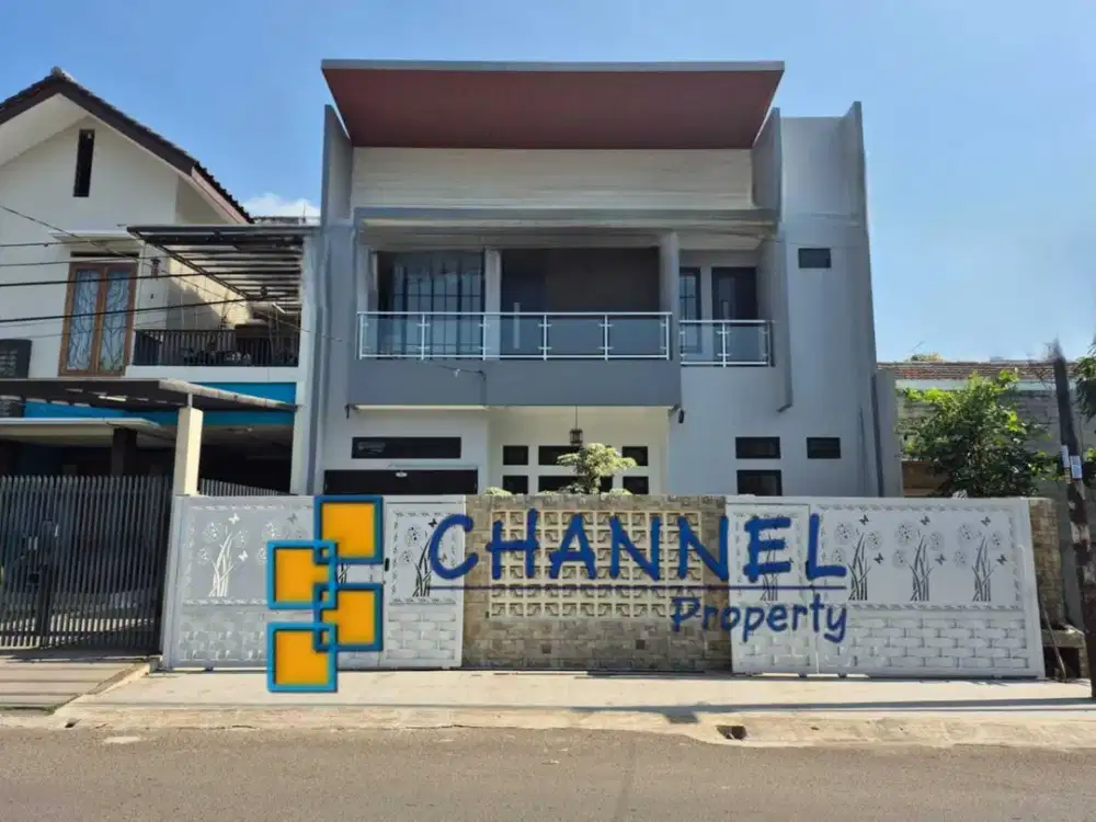 Jual Rumah Baru Ada Kolam Renang Dekat Pasmod, Dekat Stasiun, dekat Pintu Tol, Griya Loka BSD Tangsel, Rr