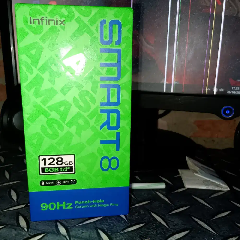 Infinix Smart 8 128GB RAM 8GB Layar 90Hz dengan Magic Ring dan Ring 11
