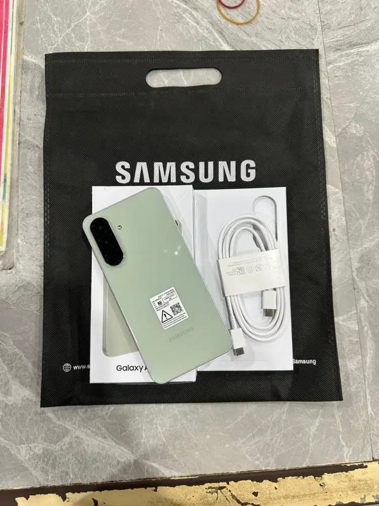 Samsung A56 5G 12/256GB
