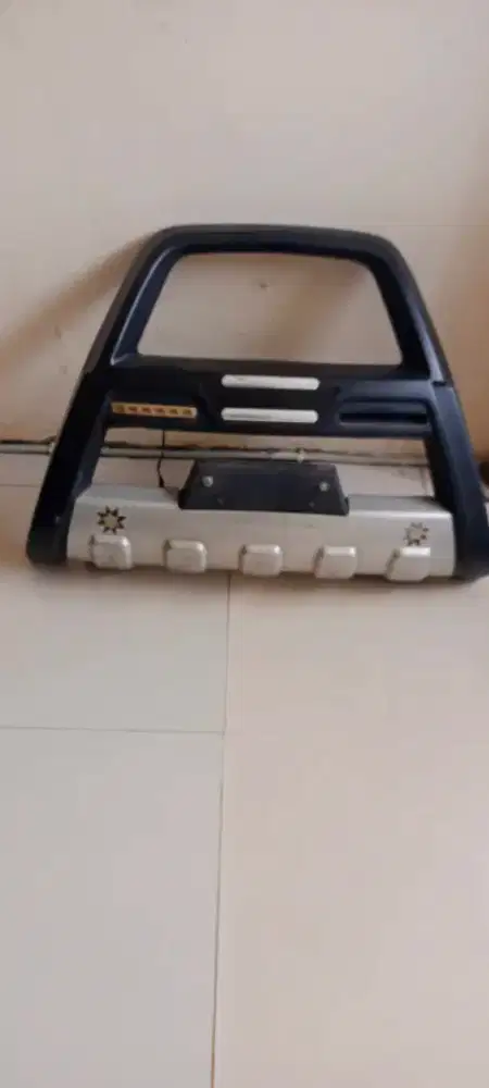 Bumper tanduk universal