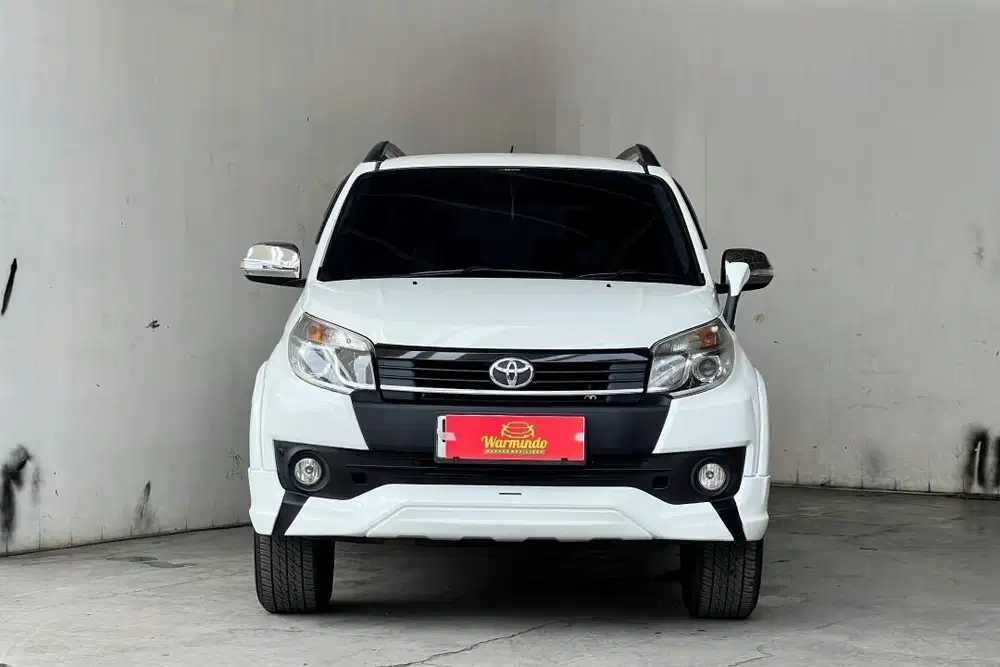 Toyota Rush S TRD Matic AT tahun 2017 Putih Rush Konde DP minim 14 jt