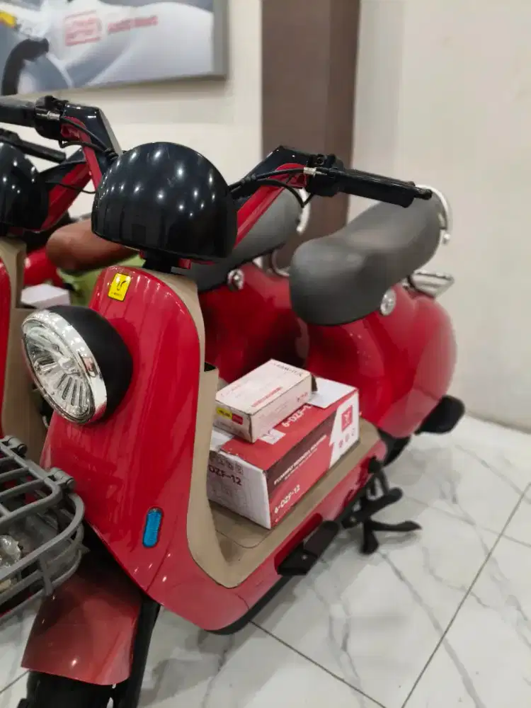 Sepeda Listrik Uwinfly R8s