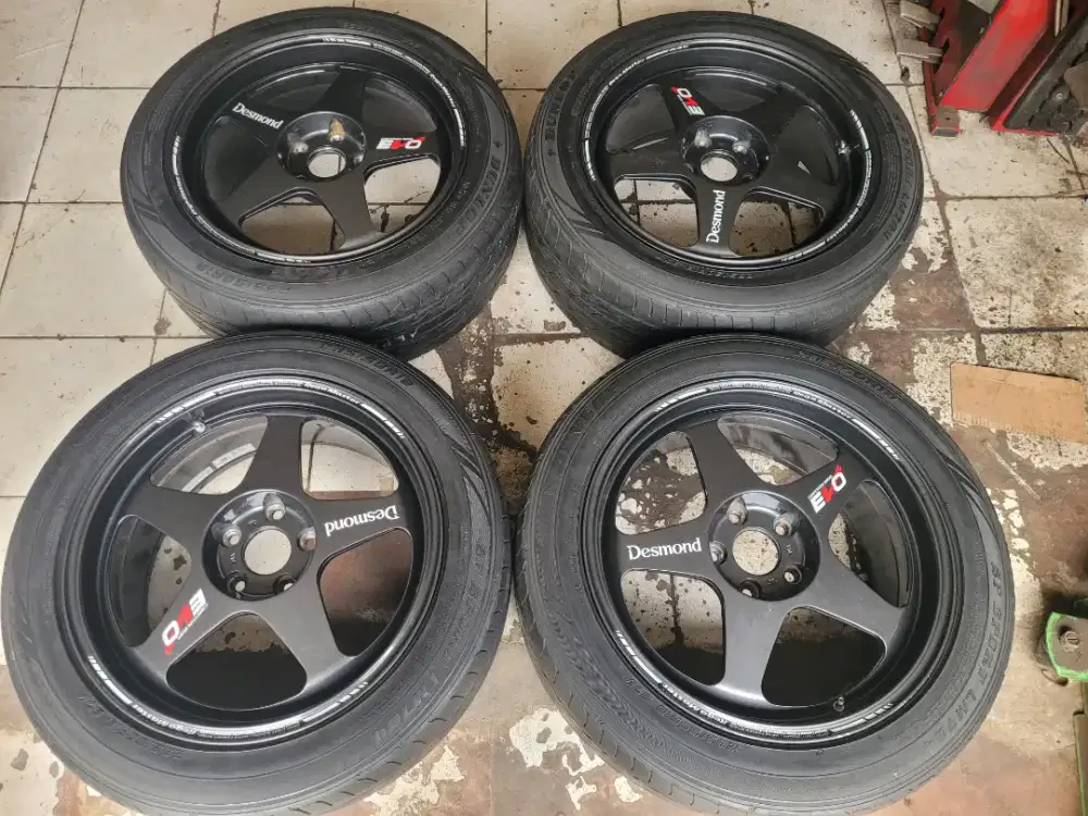 Velg Evo Desmond R18 paket ban bisa inova terios rush hrv juke xpander