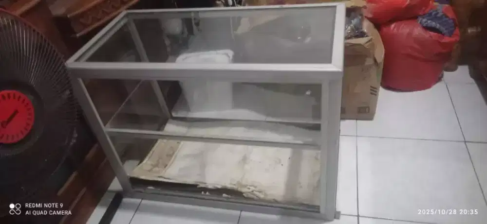 Jual murah etalase