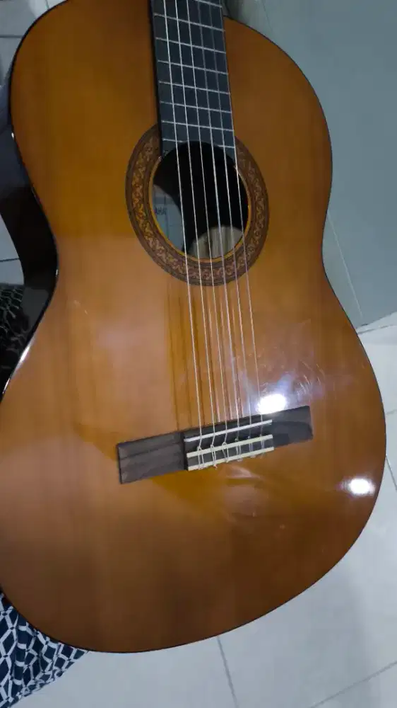 Jual cepat gitar classic Yamaha Original