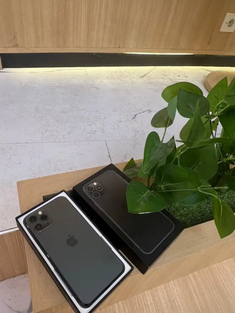 iphone 11 pro 256gb baru member