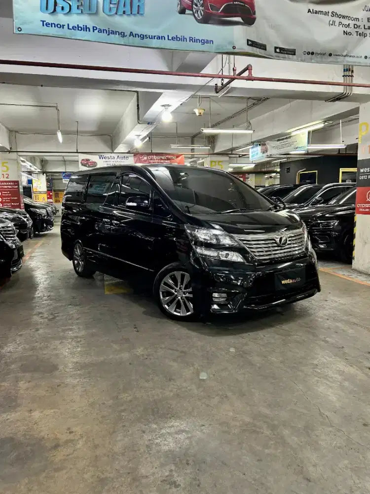 Low KM Toyota Vellfire Z AT 2011 Matic Antik model alphard 2014