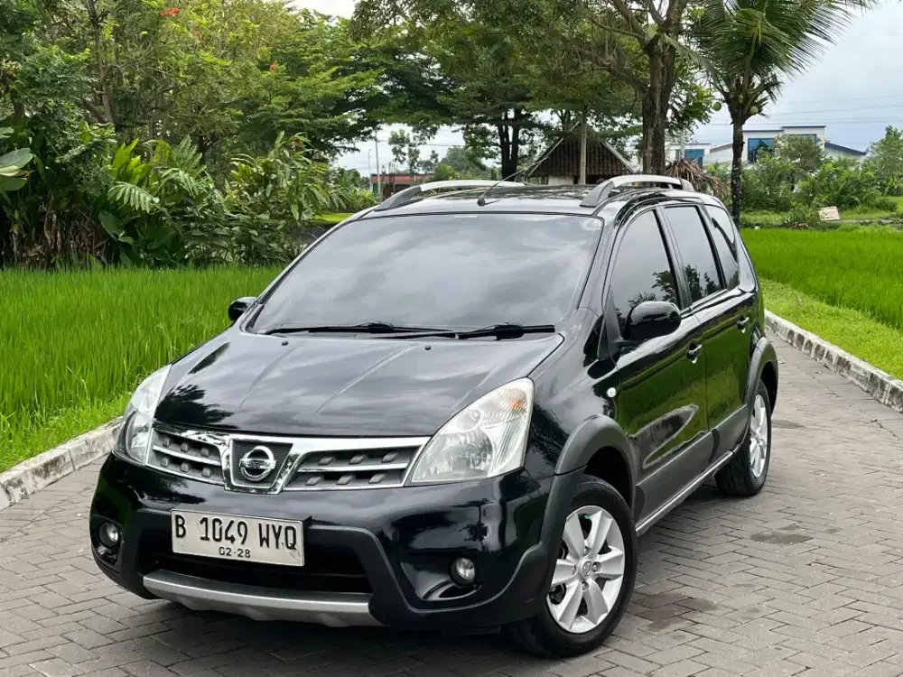 NISSAN LIVINA XGEAR 1.5 AT 2012 - MURAH ISTIMEWA