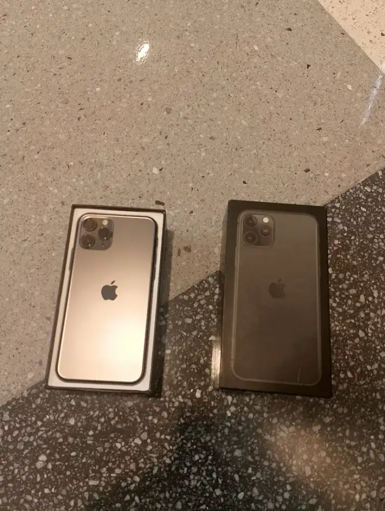 Iphone 11 pro max 256gb suka masih baru