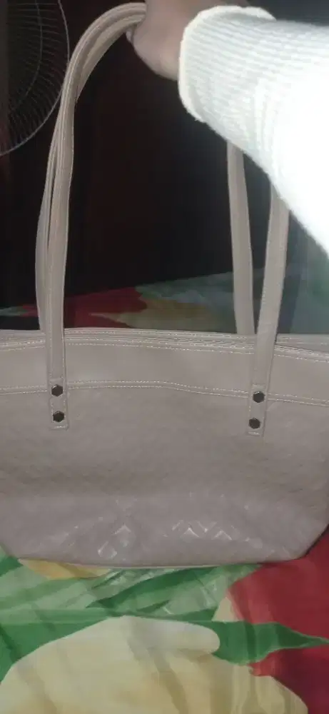 Jual tas kulit untuk kuliah dan main