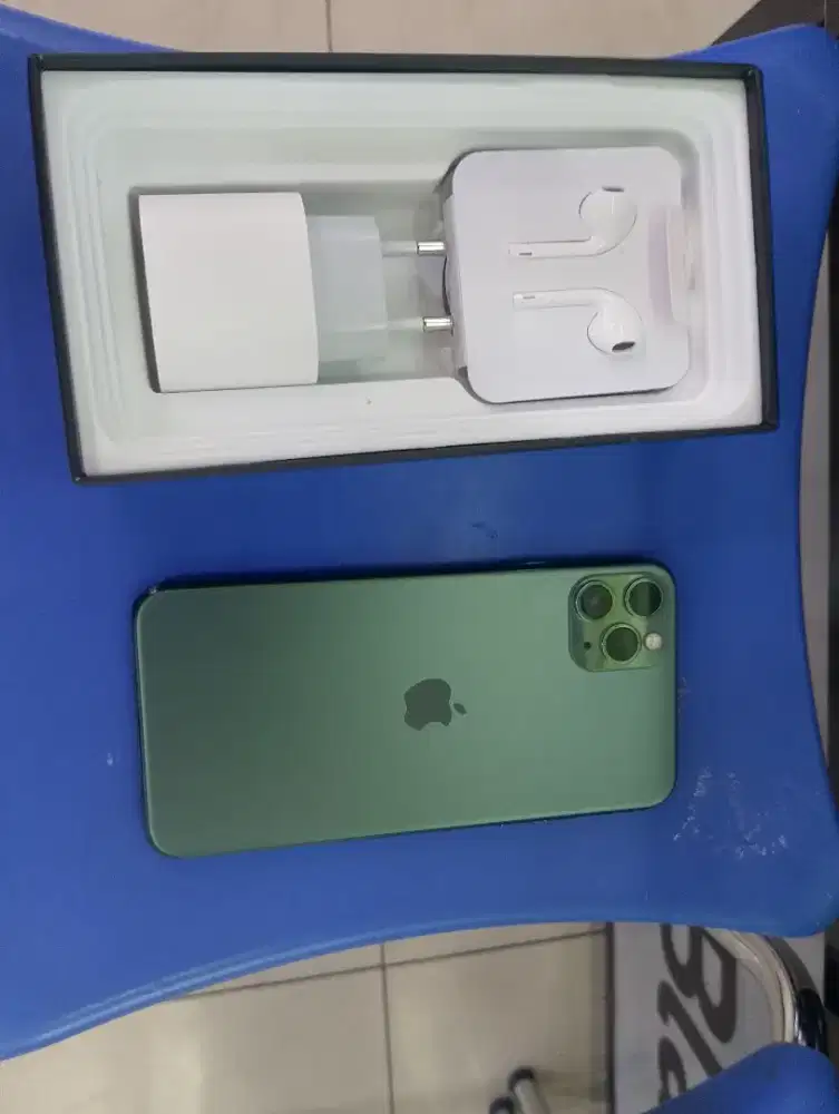 Iphone 11 pro max 256gb every baru