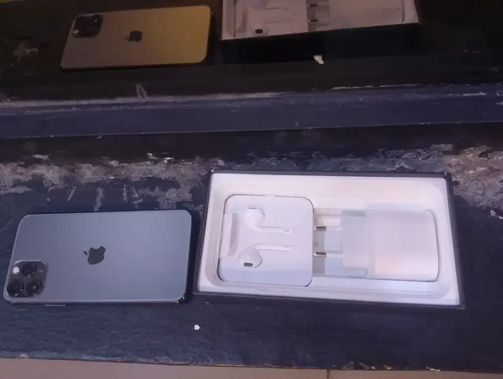Iphone 11 pro max 256gb baru lanjut baru